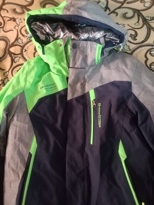 Продам лыжный костюм для мальчика