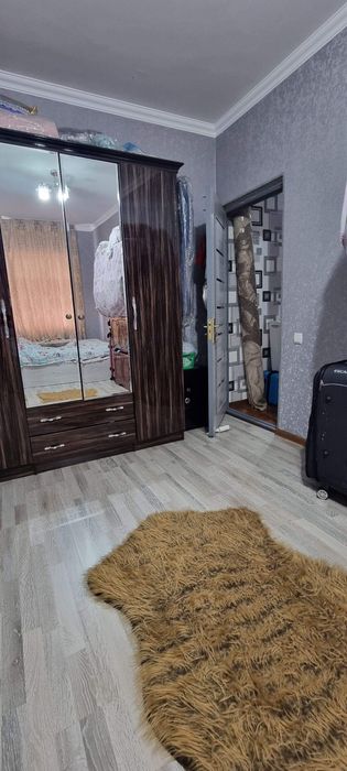 Квартира сотилади 3/4/4