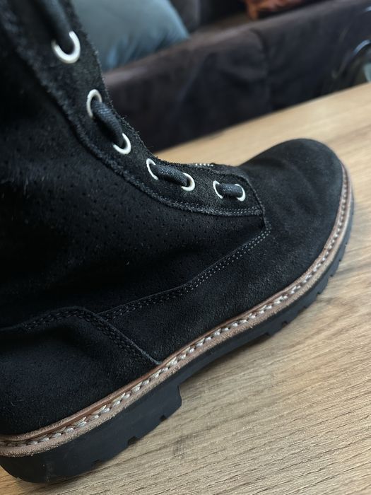 BALMAIN черни велурени високи боти