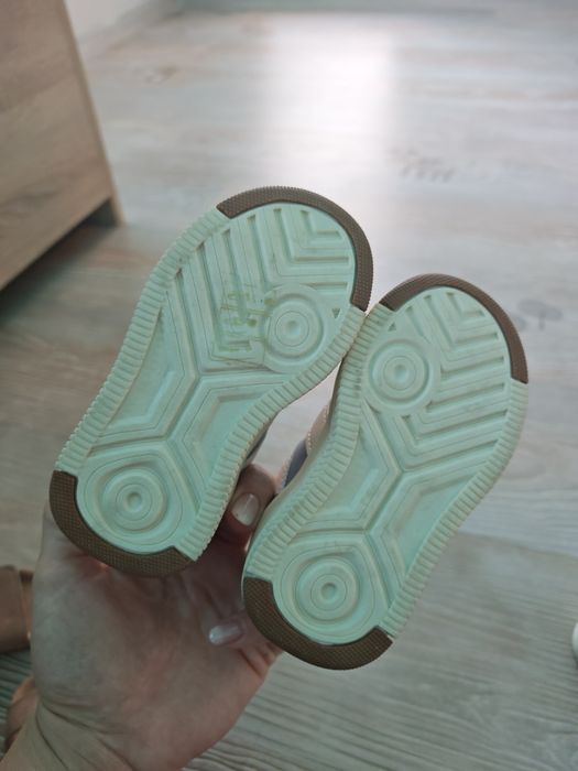 Маратонки reserved 20/21