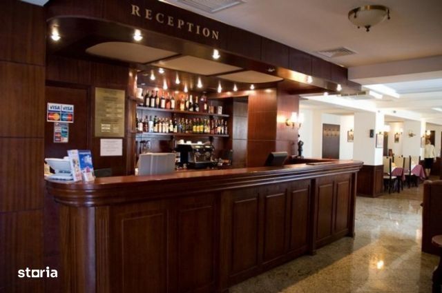 Titan, hotel de vanzare cu 22 camere