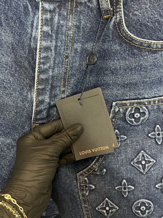 Compleu Louis Vuitton