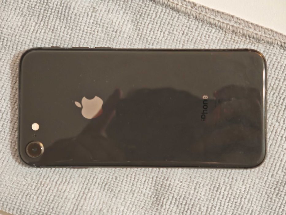 Iphone 8 64 GB Grey Baterie 81% capacitate