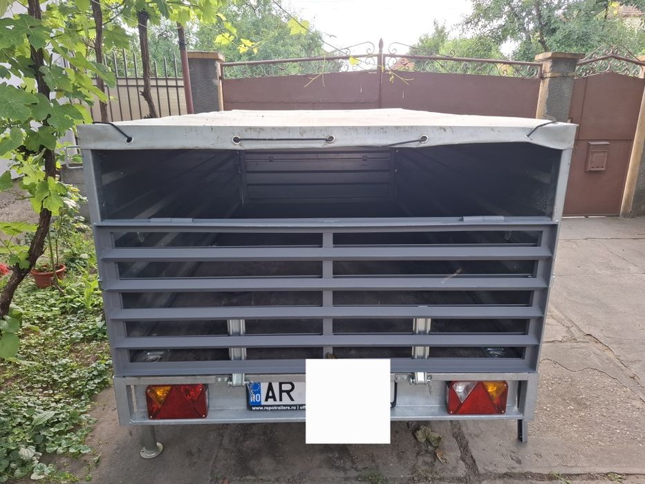 Remorca 750kg lungime 2.6m x 1.35 latime