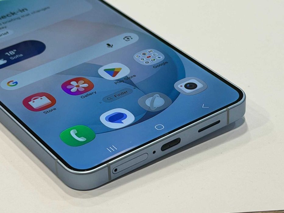 Гаранция! Samsung S26 Plus 5G 256GB 12RAM
