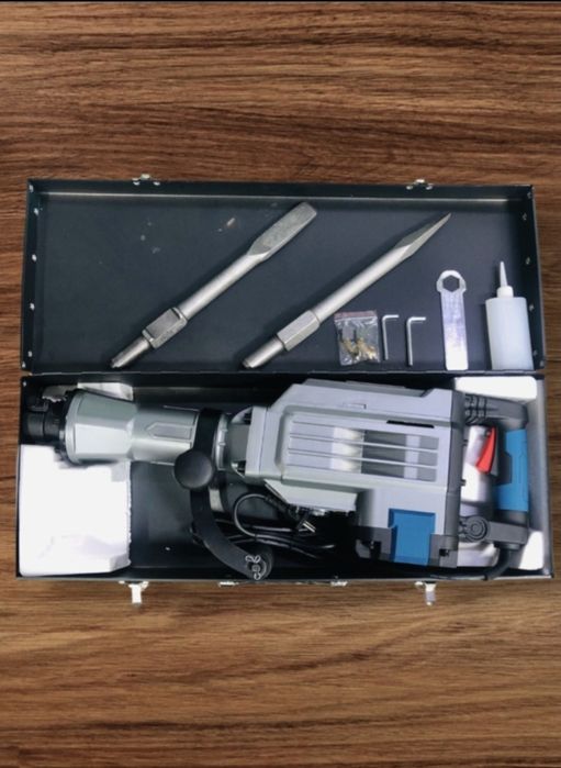 Отбойник. Перфоратор. Отбойный молоток. Отбойник