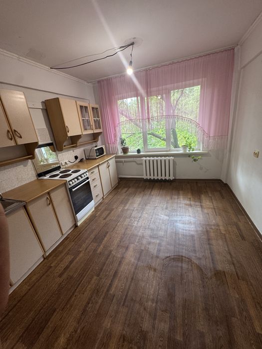 Продам 3 -х комнатную квартиру