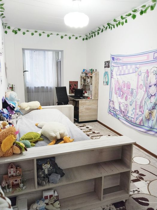 4 мкр, 2 этаж, 82.7 м²