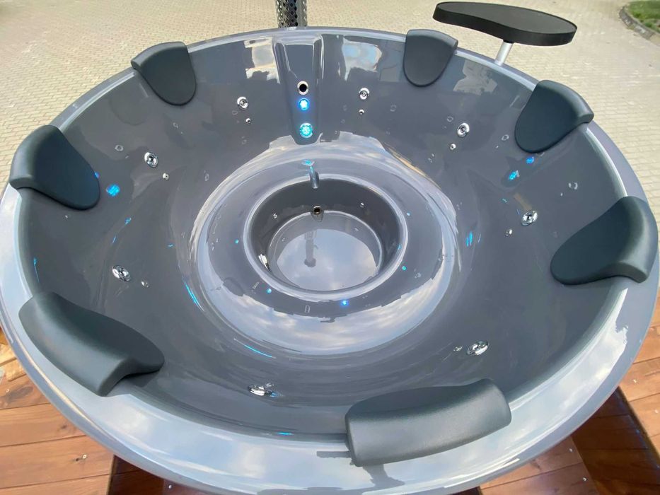 Ciubar mobil premium cu aero si hidro masaj Sibiu