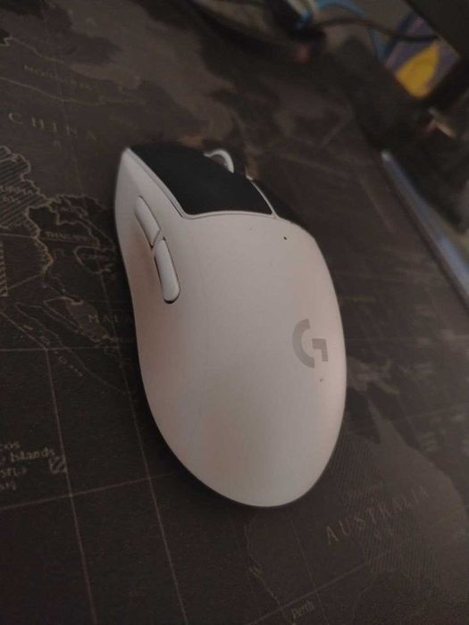 Logitech G Pro X  Superlite 1
