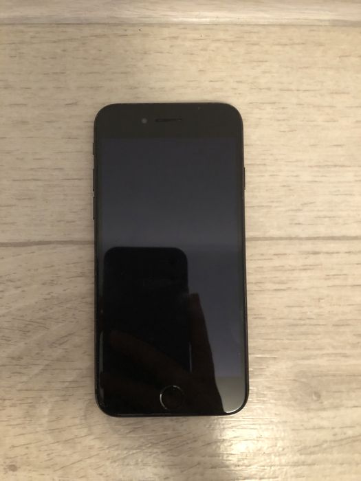 iphone7 сатылады багасы 30к