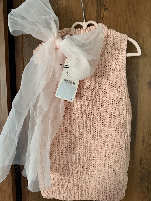 Нов топ с панделка Zara