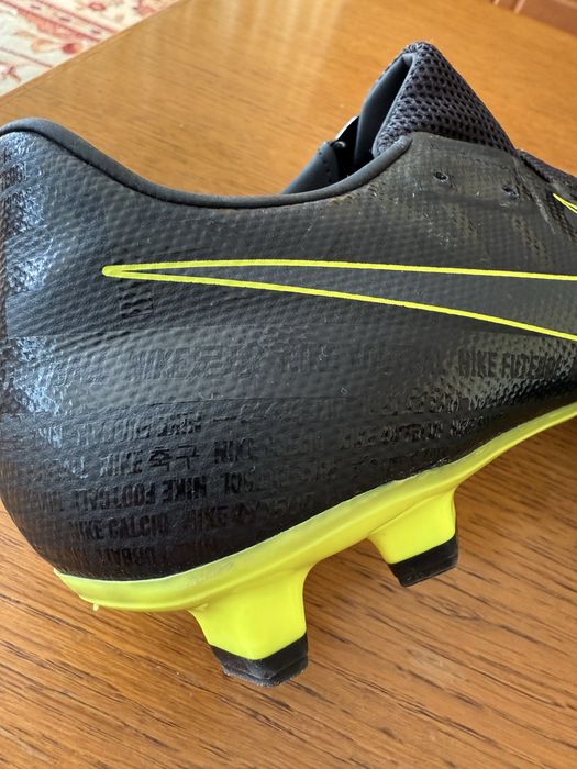 Ghete fotbal Nike Phantom Venom 40,5
