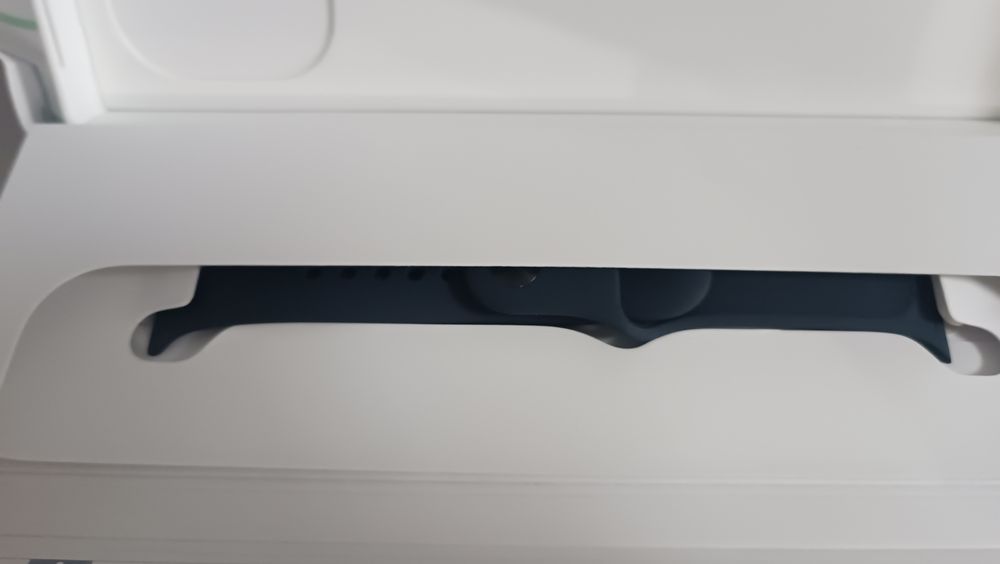 Продам apple watch se gps gen 3