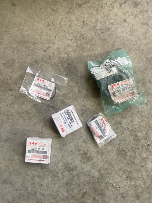 Vand sau repara cutie viteza jimny R72