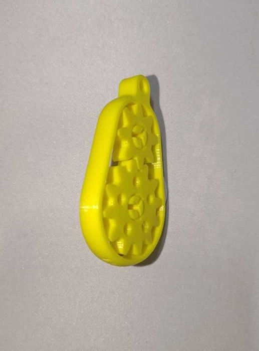 Оригинален 3D ключодържател с въртящи се зъбни колела