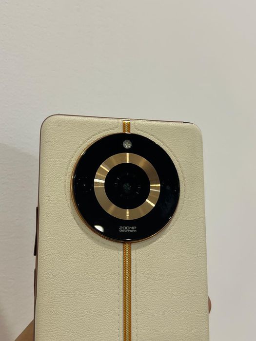 Realme 11 Pro plus 5g