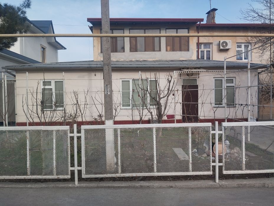 Srochna Dombirabodda 2xona 4 xona qilingan