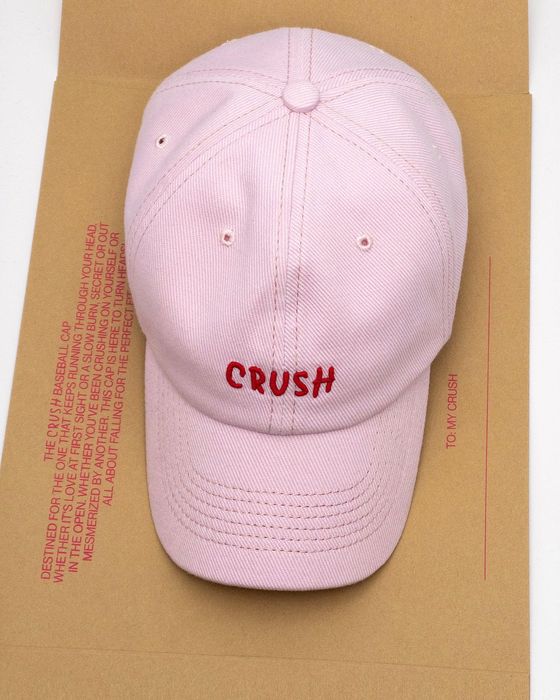 Шапката "Crush" от RB