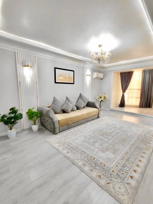 Сдам 3 х ком квартиру люкс