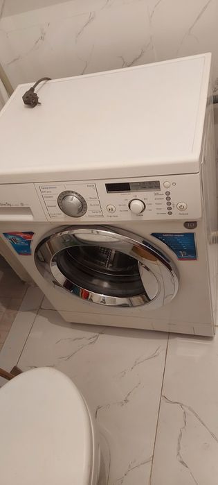 Стиральная машина LG