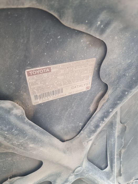 Продам капот от камри