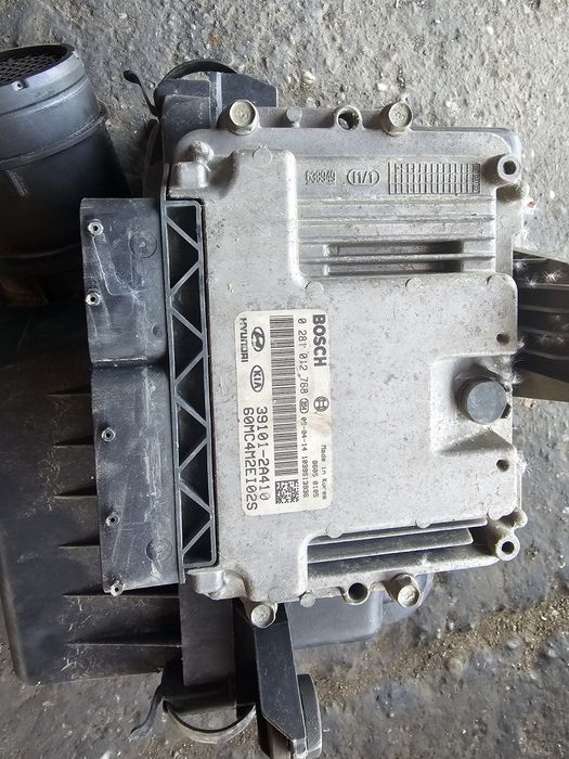 ECU Calculator motor Hyundai Accent 1.5CRDI 39101-2A410 0281012768 EDC