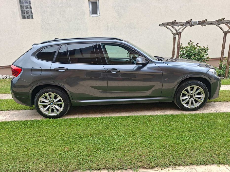 BMW X1 2015 — imagine 4