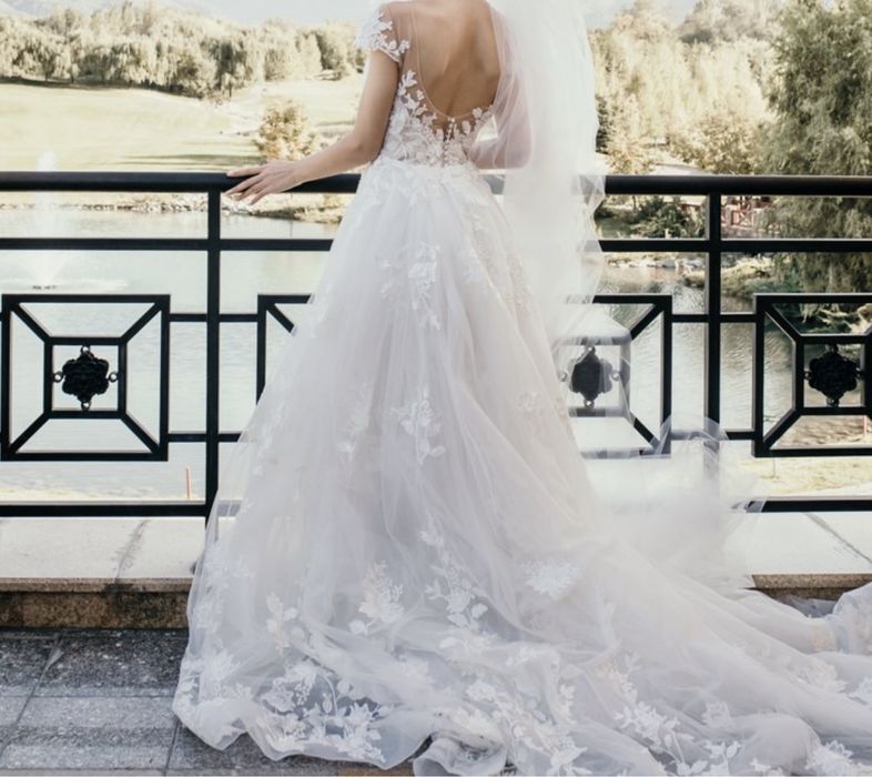 Свадебное платье