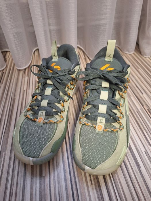 Air Jordan Luka 2 mărime 41 (uk7) ca noi.