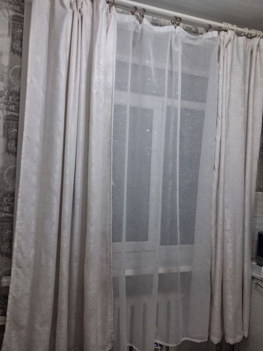Продам комплект шторы тюль