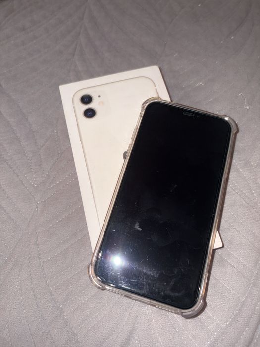 Iphone 11 срочно продам
