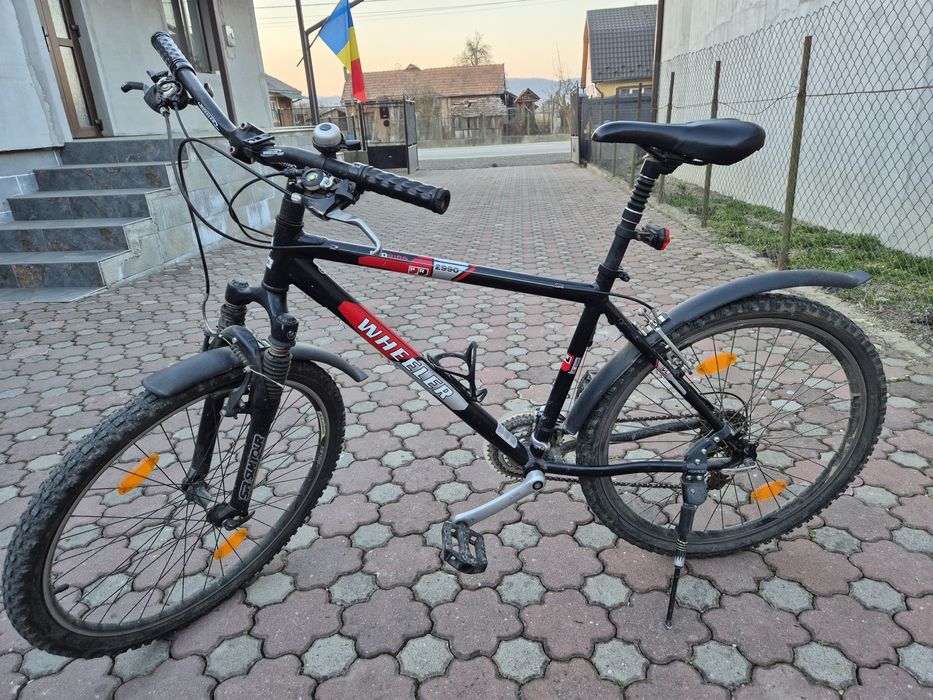 Vând bicicleta roți de 26