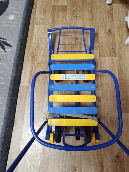 Продам санки с колесами