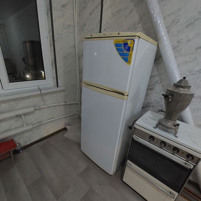 Холодильник 2х камерный