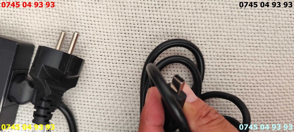 alimentator incarcator ASUS TUF rog 20V 12A 240w ADP-240EB B