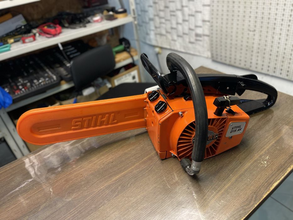 Бензинов трион STIHL 015 AV