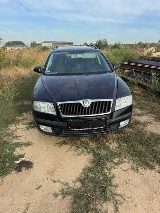 Fata completa - Bara, capota, trager Skoda Octavia 2 2.0 benzina BLR