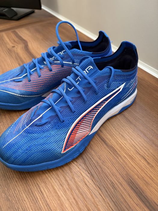 Футболни обувки ULTRA 6 PRO COURT Futsal Boots Unisex