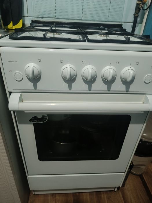 Продам Газ плиту