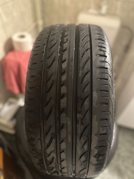 Anvelope vara Pirelli Dot 0517 folosite doar Vara