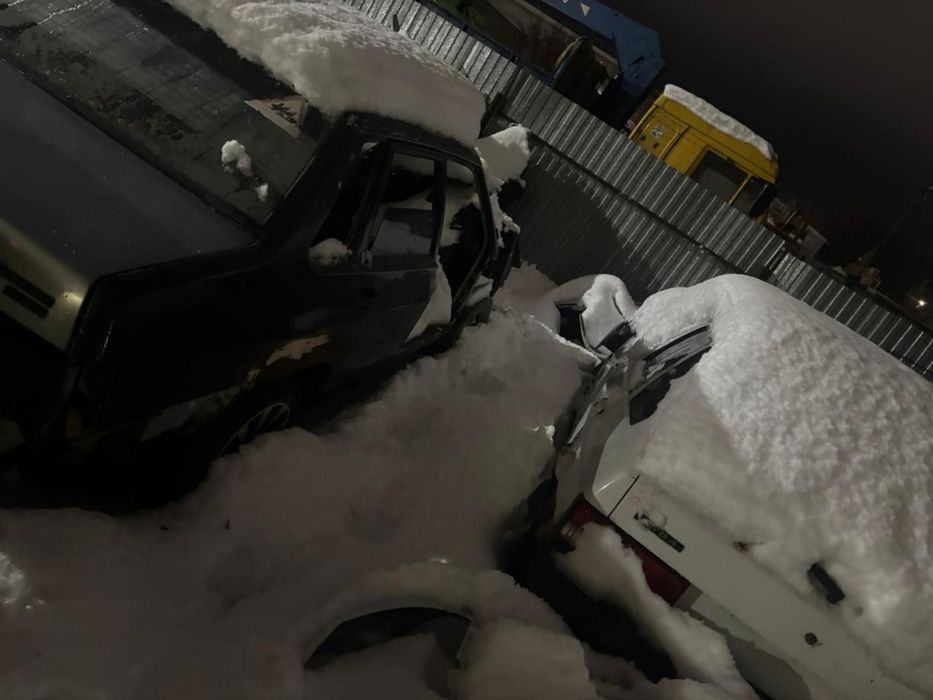 продам ваз 21099 на разбор