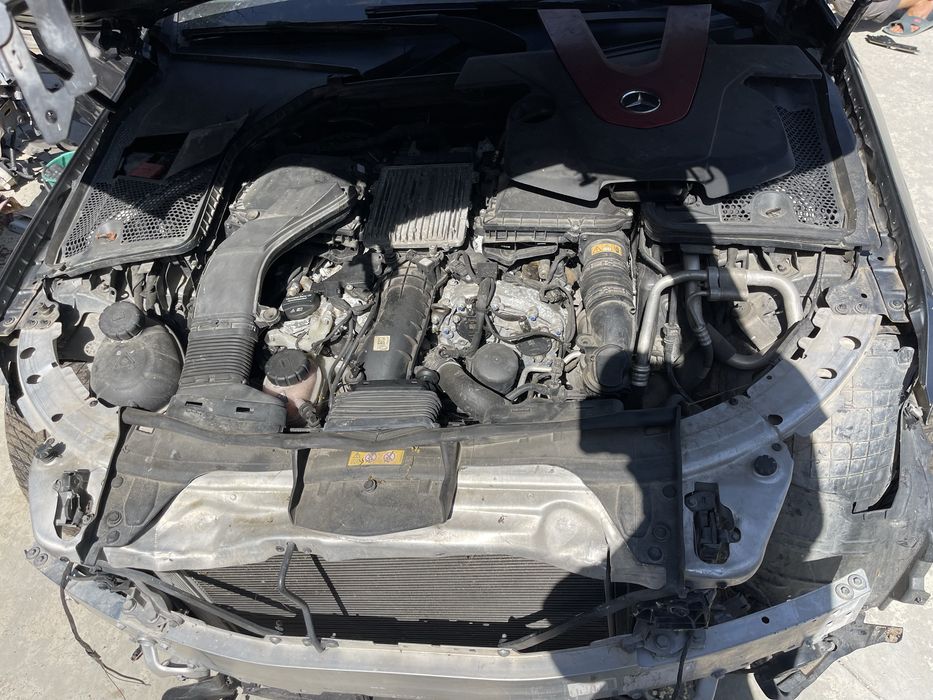 Мерцедес W205 на части 4.3 AMG