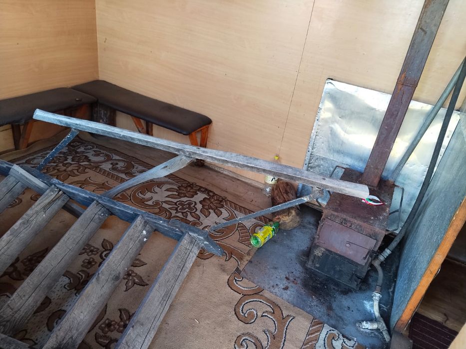 Продам вагончик на колесах