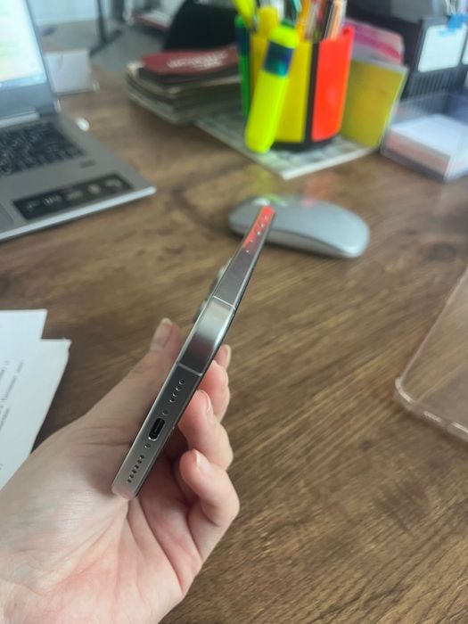 iPhone 16 pro max 1tr,