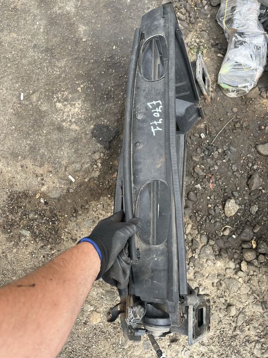 Маска/очиларка бмв х5/х6 е70/71 ( maska bmw x5/x6 e70/71 )