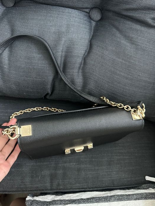 Дамска чанта furla черна