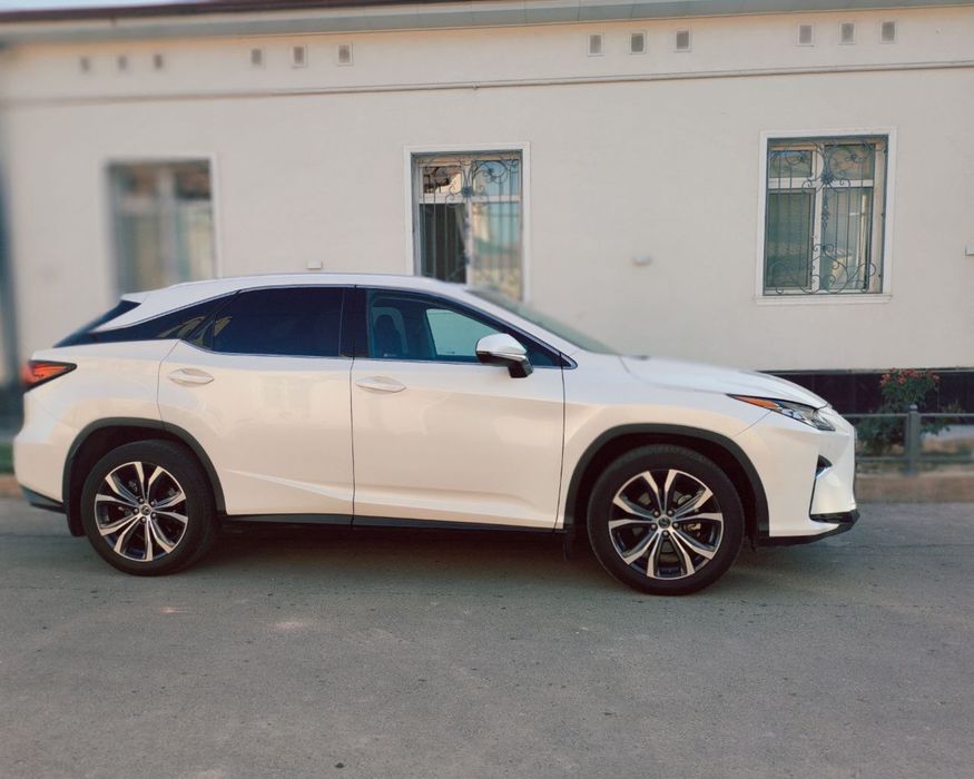 Продаю Lexus Rx 350
