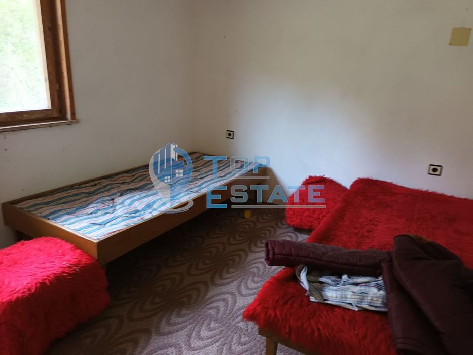 Продава се Къща в с. Драганчетата, Област Габрово - 195 кв.м за 220 €/кв.м - Снимка #2