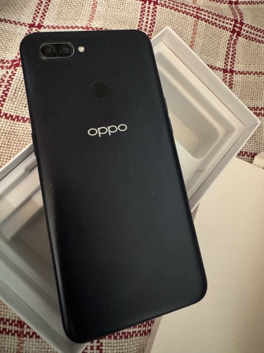 Oppo A12 32gb, черный